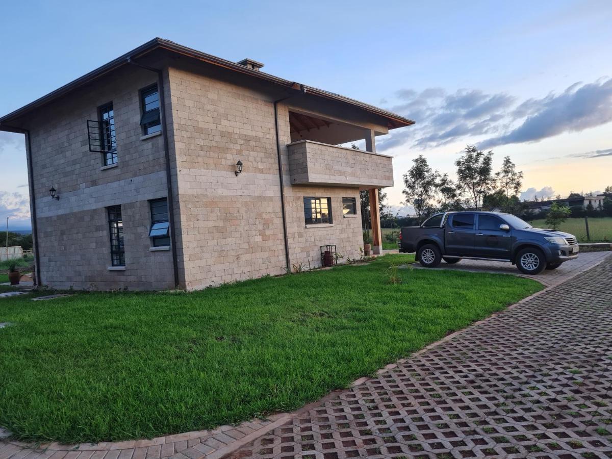 The Landing Nanyuki Cottages מראה חיצוני תמונה
